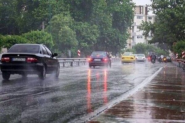 ترافیک نیمه‌سنگین در چهار محور ورودی تهران در روز دوشنبه