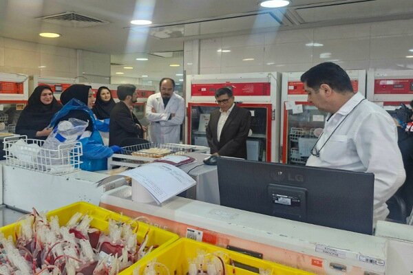 مدیرعامل انتقال خون ایران مرکز وصال را بازدید کرد 1 مدیرعامل انتقال خون ایران مرکز وصال را بازدید کرد